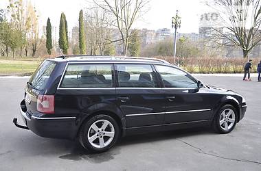 Универсал Volkswagen Passat 2004 в Ровно