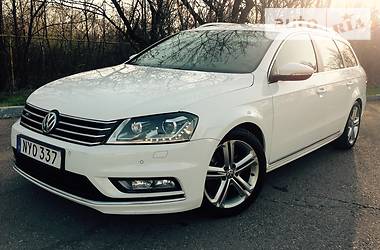 Универсал Volkswagen Passat 2014 в Одессе