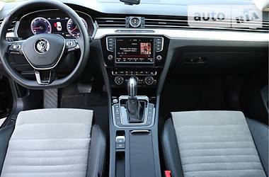 Седан Volkswagen Passat 2015 в Трускавце
