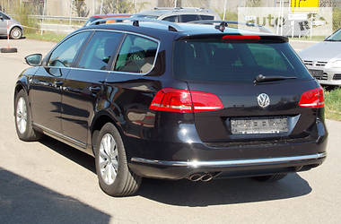 Універсал Volkswagen Passat 2014 в Вінниці