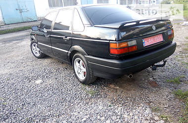 Седан Volkswagen Passat 1992 в Хмельницком