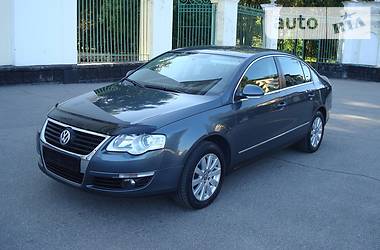 Седан Volkswagen Passat 2010 в Желтых Водах