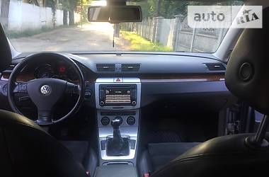 Седан Volkswagen Passat 2008 в Ивано-Франковске