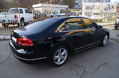 Седан Volkswagen Passat 2014 в Одессе