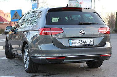 Універсал Volkswagen Passat 2015 в 