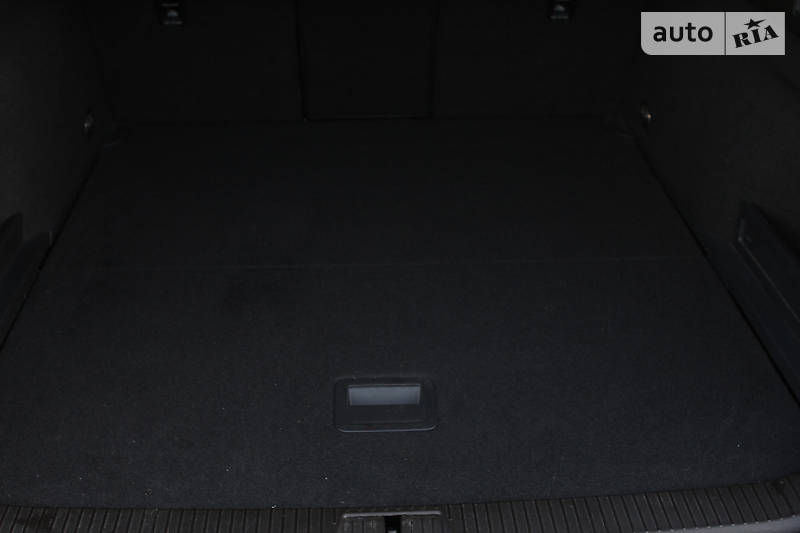 Универсал Volkswagen Passat 2015 в Одессе