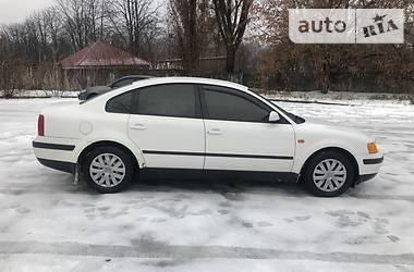  Volkswagen Passat 1998 в Киеве