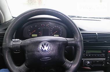 Седан Volkswagen Passat 1999 в Львове