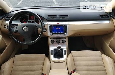 Универсал Volkswagen Passat 2005 в Стрые
