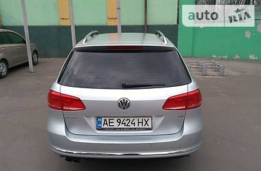 Универсал Volkswagen Passat 2011 в Кривом Роге