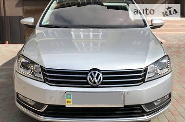 Універсал Volkswagen Passat 2014 в 