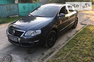 Седан Volkswagen Passat 2009 в Новомосковске