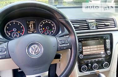 Седан Volkswagen Passat 2012 в 