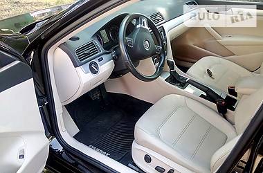 Седан Volkswagen Passat 2012 в 