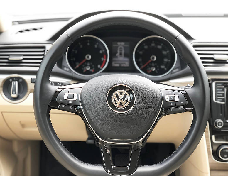 Седан Volkswagen Passat 2016 в Киеве фото 15 Седан Volkswagen Passat 2016 в Киеве