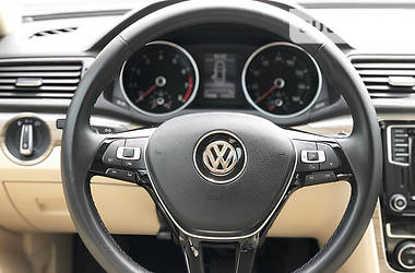 Седан Volkswagen Passat 2016 в 