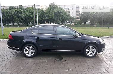 Седан Volkswagen Passat 2011 в 
