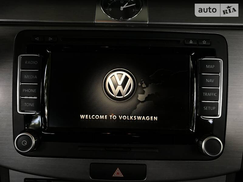 Универсал Volkswagen Passat 2014 в Апостолово