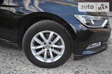 Універсал Volkswagen Passat 2016 в 