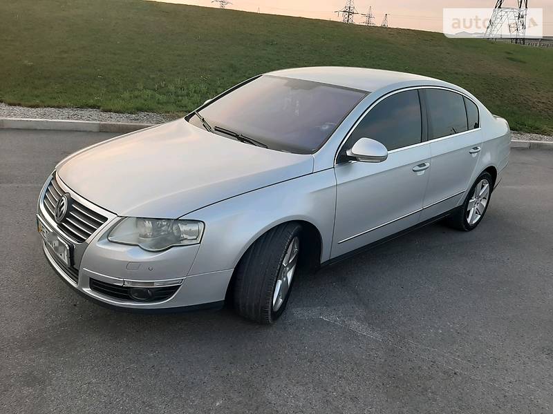Седан Volkswagen Passat 2006 в Дніпрі