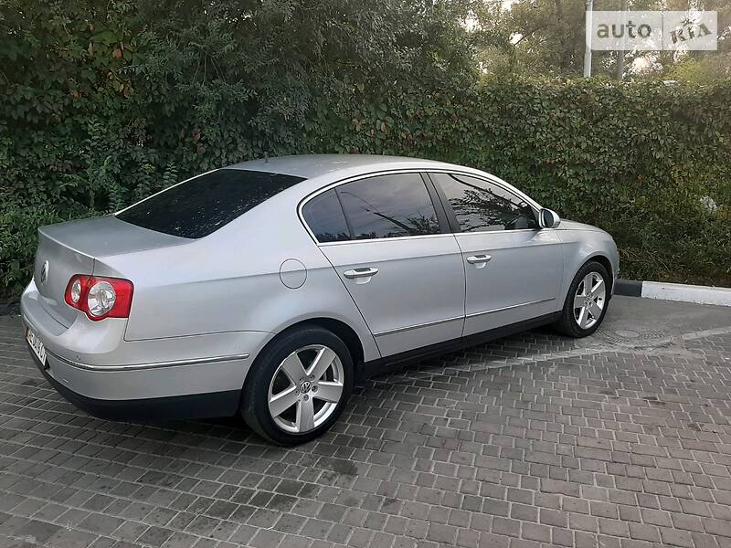 Седан Volkswagen Passat 2006 в Дніпрі