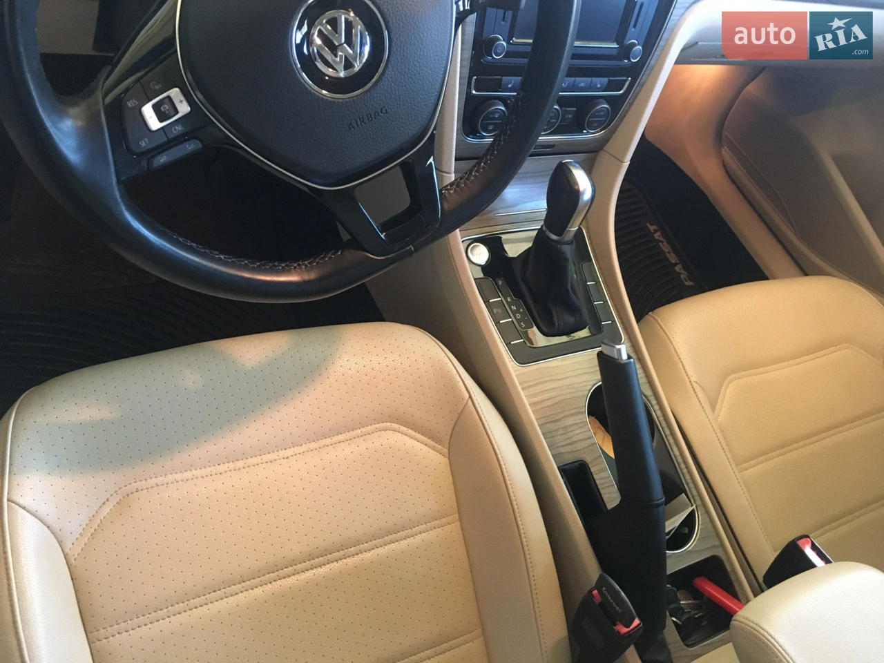 2017 Volkswagen Passat - мініатюра 13