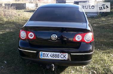 Седан Volkswagen Passat 2005 в Волочиську