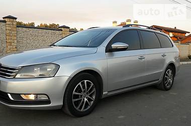 Универсал Volkswagen Passat 2012 в Виннице