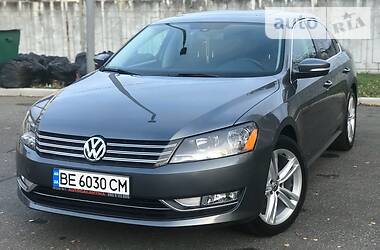 Седан Volkswagen Passat 2014 в Николаеве