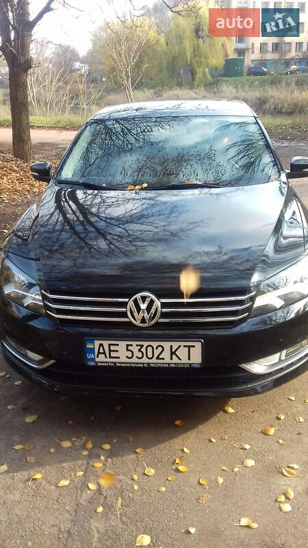 Седан Volkswagen Passat 2013 в Кривому Розі