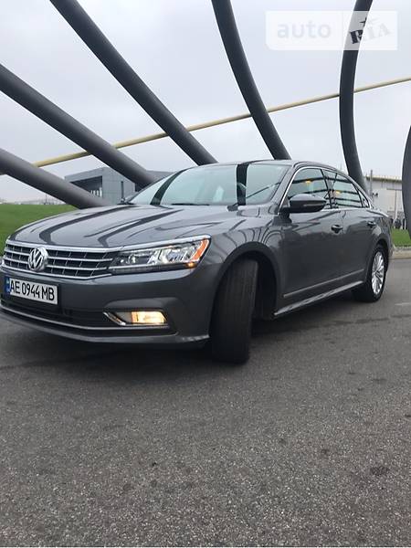 Седан Volkswagen Passat 2017 в Дніпрі