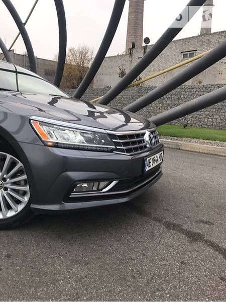 Седан Volkswagen Passat 2017 в Дніпрі
