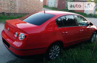 Седан Volkswagen Passat 2007 в Кропивницком