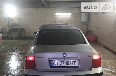 Седан Volkswagen Passat 1998 в Киеве