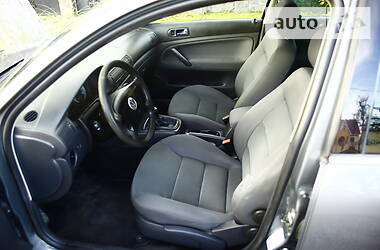Універсал Volkswagen Passat 2005 в 