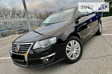 Седан Volkswagen Passat 2008 в 