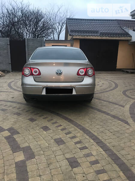 Седан Volkswagen Passat 2007 в Кременчуці
