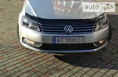 Универсал Volkswagen Passat 2011 в Ивано-Франковске