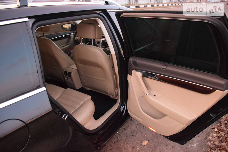Універсал Volkswagen Passat 2011 в Києві