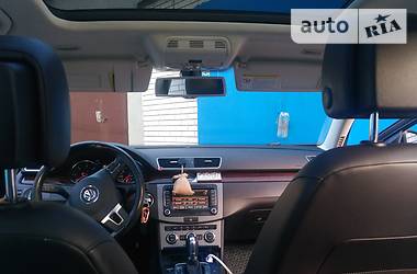 Універсал Volkswagen Passat 2011 в 