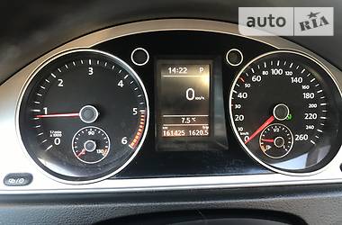 Універсал Volkswagen Passat 2012 в 