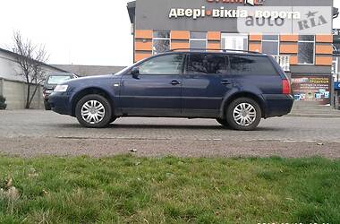 Универсал Volkswagen Passat 1999 в Ковеле