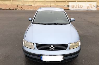 Седан Volkswagen Passat 1997 в Харкові