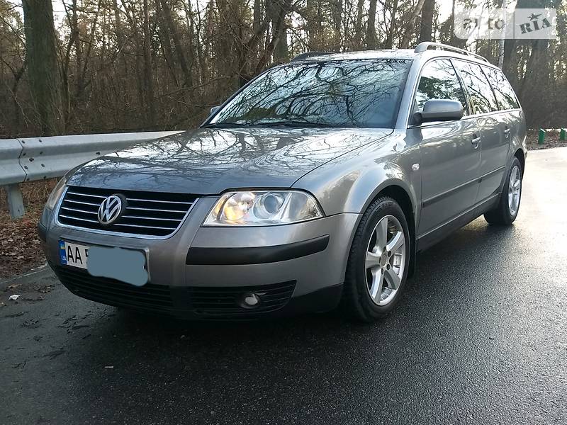 Универсал Volkswagen Passat 2002 в Киеве