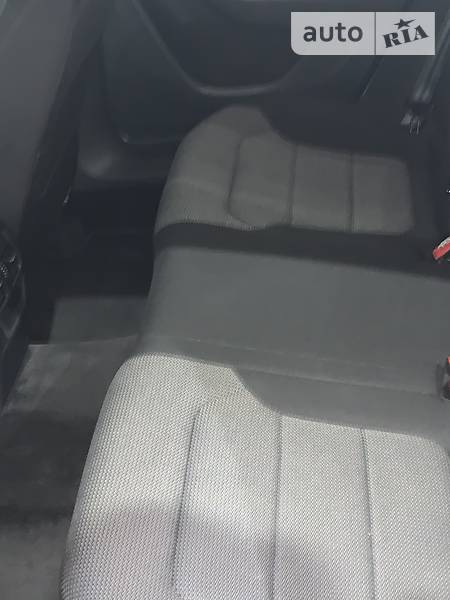 Седан Volkswagen Passat 2012 в Одесі