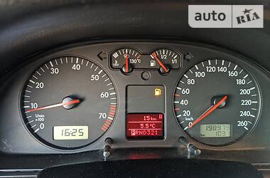 Седан Volkswagen Passat 2000 в 