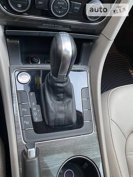 Седан Volkswagen Passat 2017 в Луцьку фото 23 Седан Volkswagen Passat 2017 в Луцьку