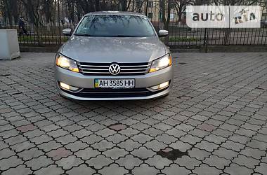 Седан Volkswagen Passat 2013 в Маріуполі