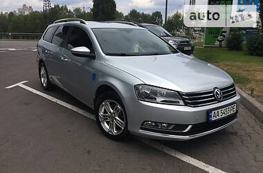 Универсал Volkswagen Passat 2011 в Киеве