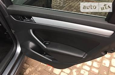 Седан Volkswagen Passat 2011 в 